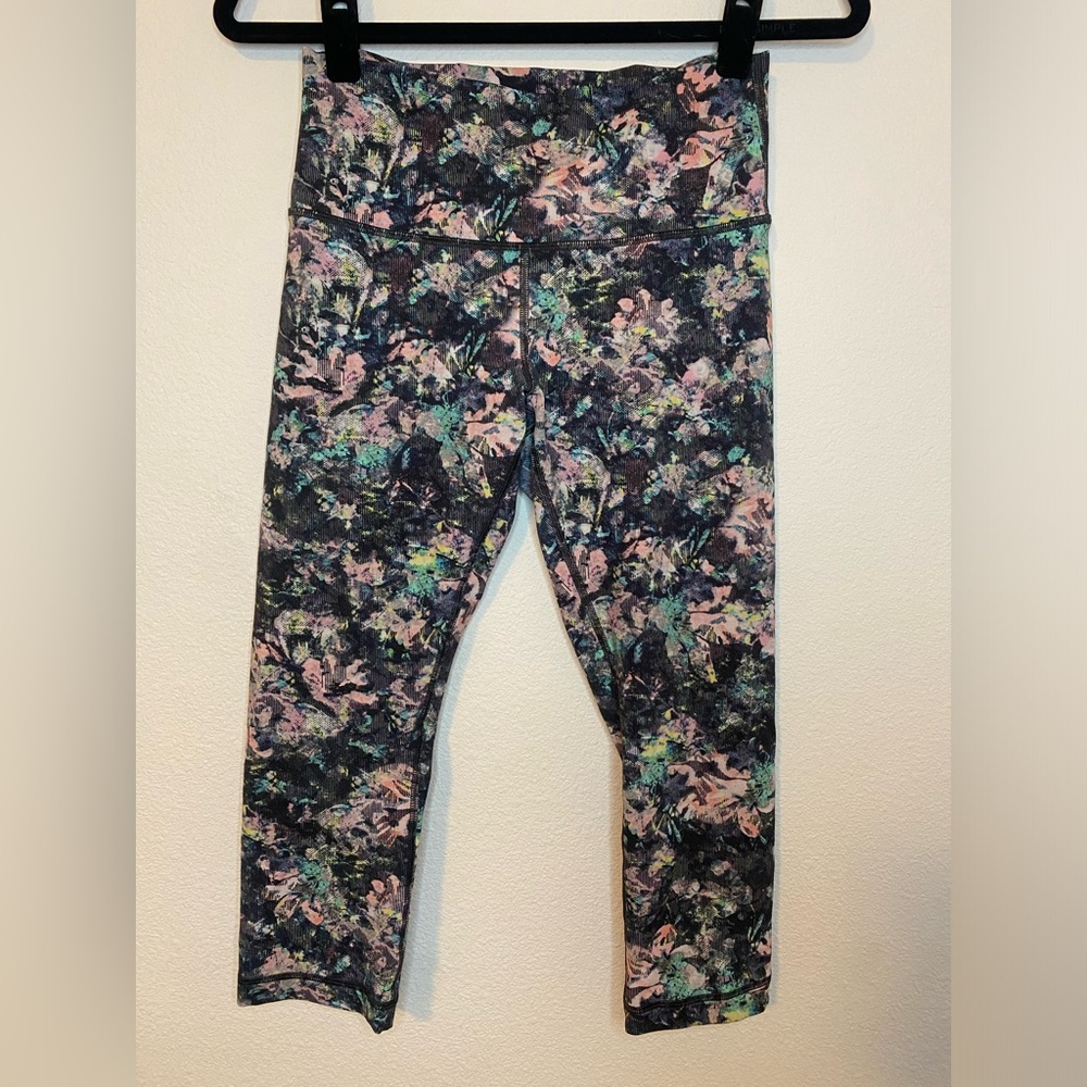 Lululemon Wunder Under Crop High Rise 21” - Picture 1 of 5